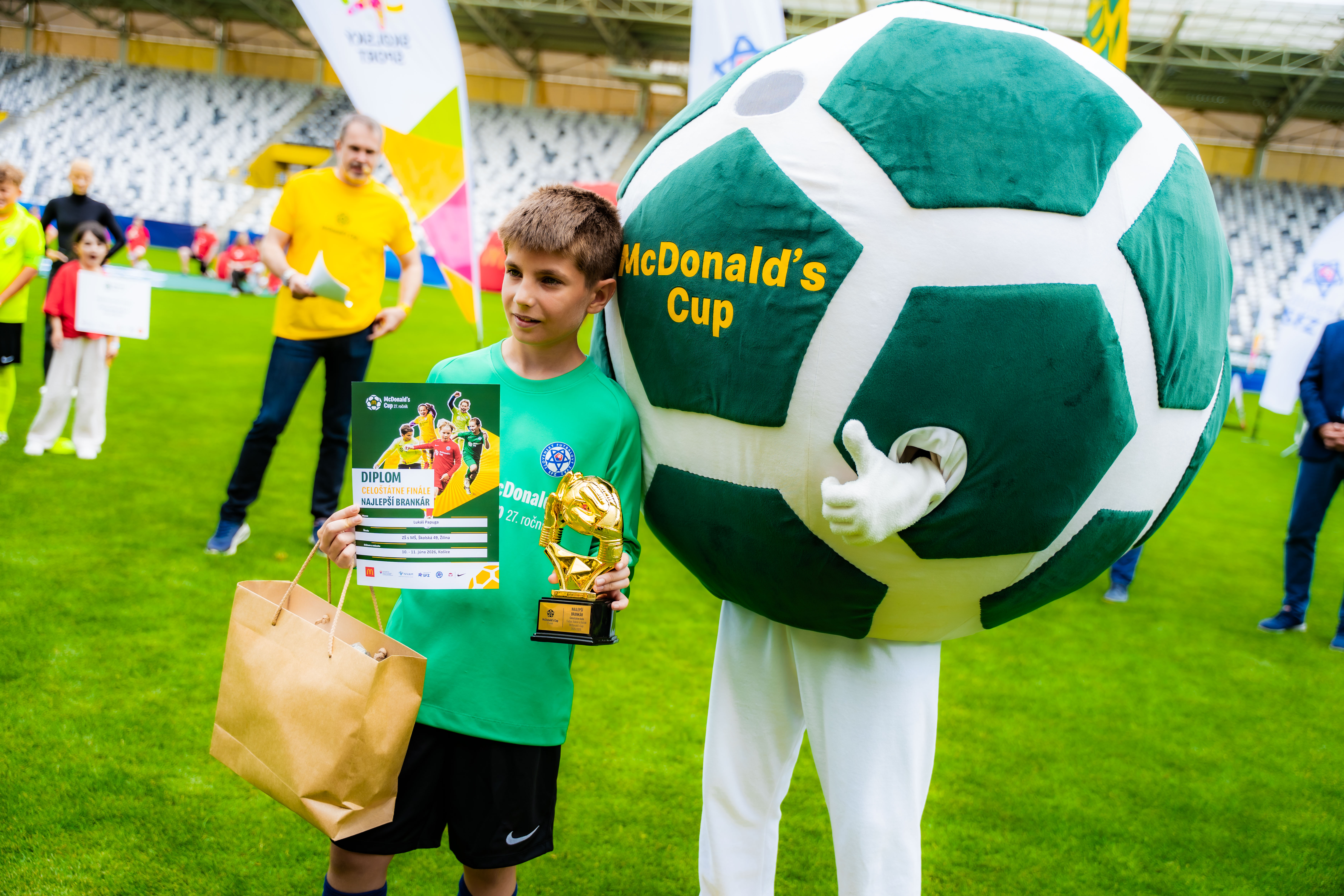 McDonalds Cup - Majstrovstva Slovenska vo futbale najmladsich ziakov a ziacok-1-70